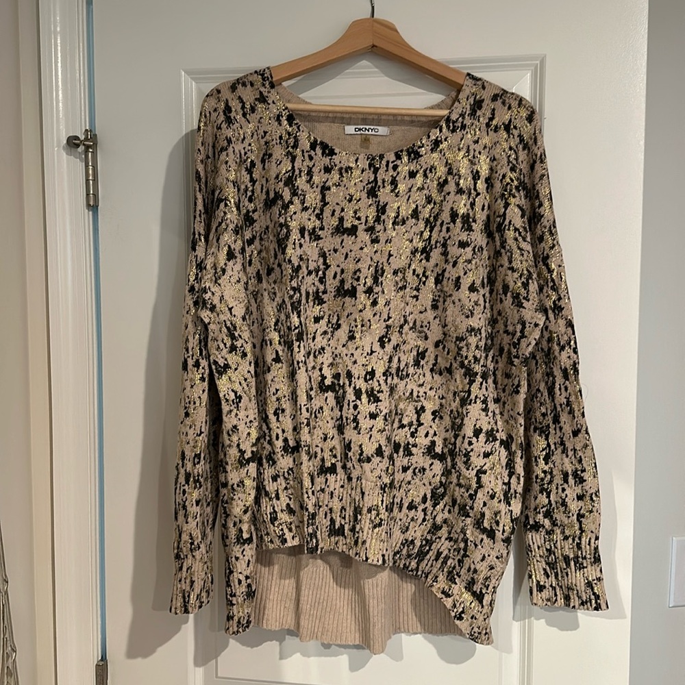 DKNYC leopard sweater